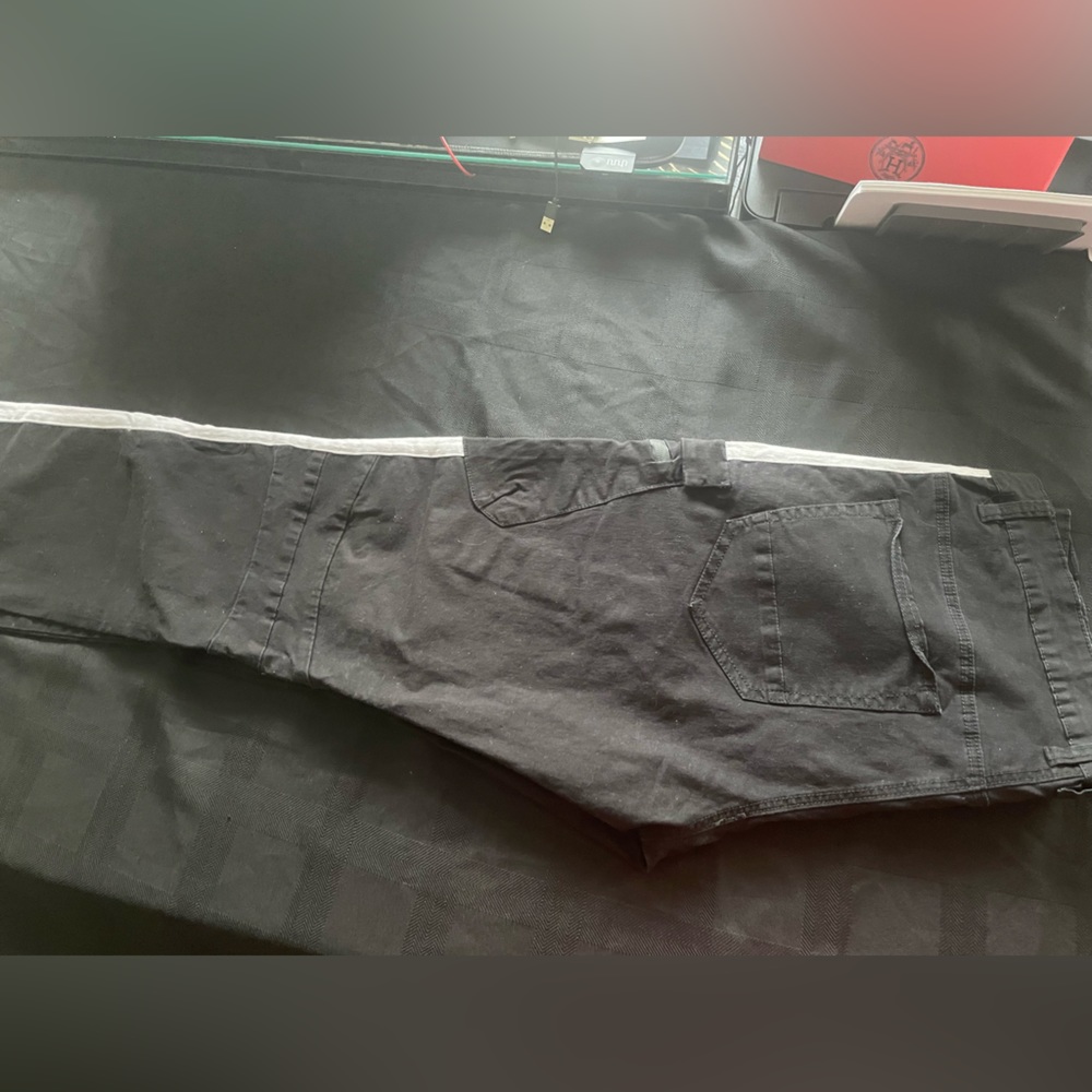 Men’s Smoke Rise black and white strip pants . Size : 36x32